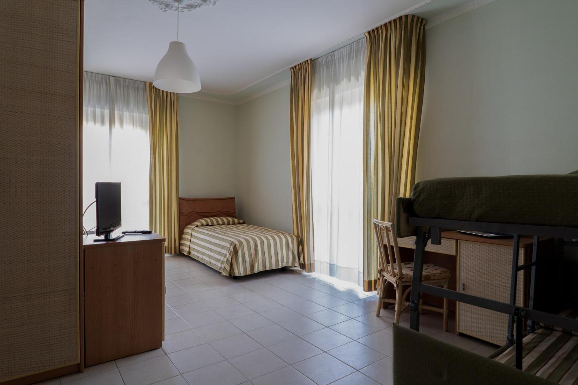 Hotel Jollino Pineto Dış mekan fotoğraf